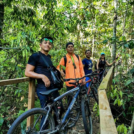 Castana Amazon Park Hostel Puerto Maldonado Kültér fotó